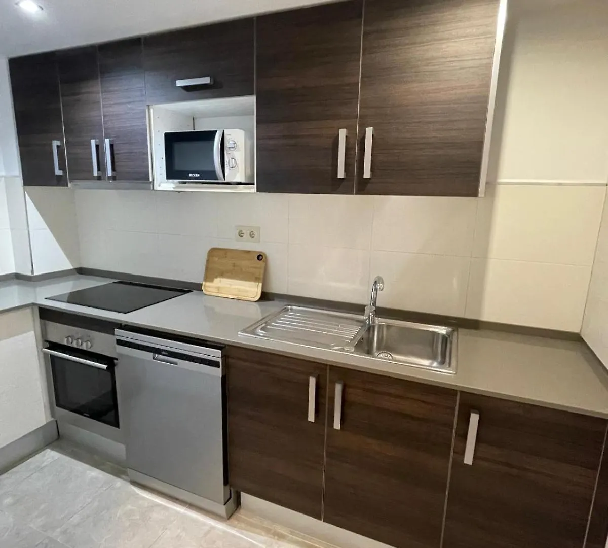 L'Apartament De Carol Deltebre Apartment